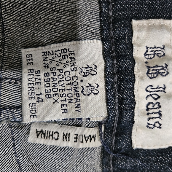 New With Tags Womens jeans. Size 14 So cute!! Lots Of Bling! - Picture 5 of 6